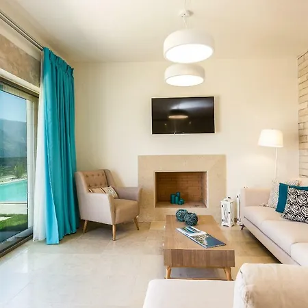 Thalmargia Villas, With Pool, Hot Tub & Ultimate Peace, By Thinkvilla Villa *