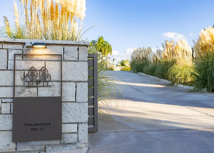 Thalmargia Villas, With Pool, Hot Tub & Ultimate Peace, By Thinkvilla Βίλα Γαράζο