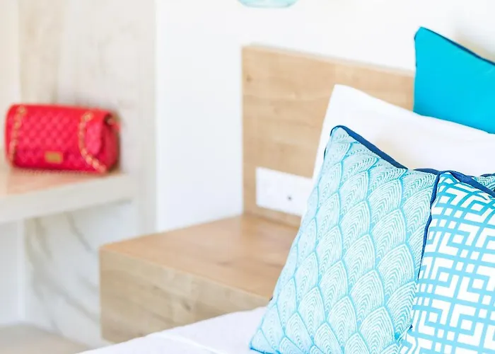 Thalmargia Villas, With Pool, Hot Tub & Ultimate Peace, By Thinkvilla Villa *