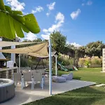 Thalmargia Villas, With Pool, Hot Tub & Ultimate Peace, By Thinkvilla ヴィラ *