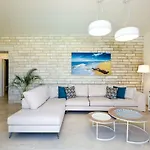 Thalmargia Villas, With Pool, Hot Tub & Ultimate Peace, By Thinkvilla Villa