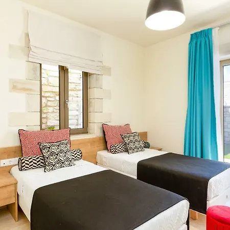 Thalmargia Villas, With Pool, Hot Tub & Ultimate Peace, By Thinkvilla ヴィラ