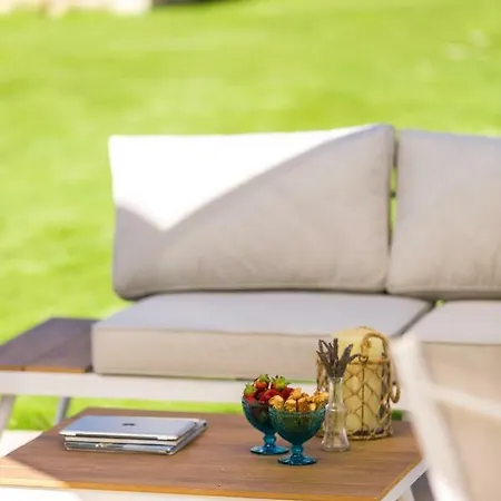 Vilă Thalmargia Villas, With Pool, Hot Tub & Ultimate Peace, By Thinkvilla