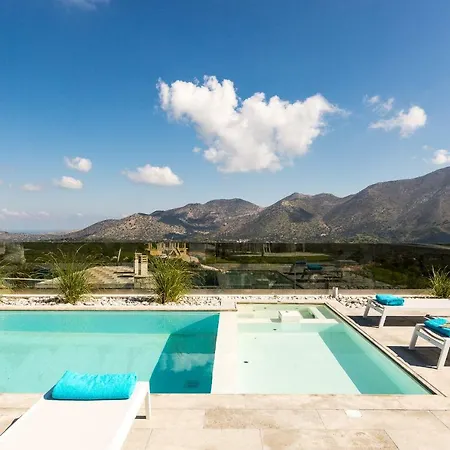 Thalmargia Villas, With Pool, Hot Tub & Ultimate Peace, By Thinkvilla * Garazo