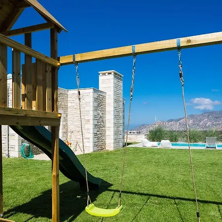 Thalmargia Villas, With Pool, Hot Tub & Ultimate Peace, By Thinkvilla Vilă Garazo