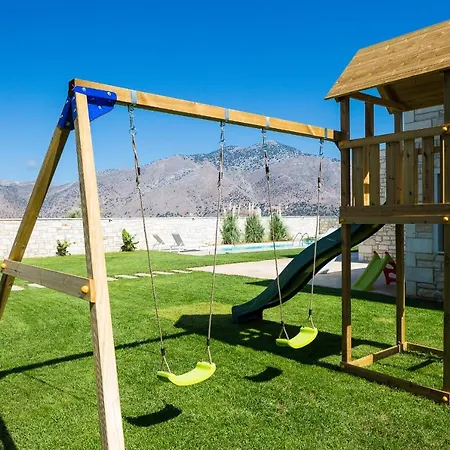 Thalmargia Villas, With Pool, Hot Tub & Ultimate Peace, By Thinkvilla ヴィラ