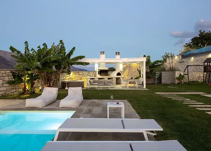 Thalmargia Villas, With Pool, Hot Tub & Ultimate Peace, By Thinkvilla Вілла *