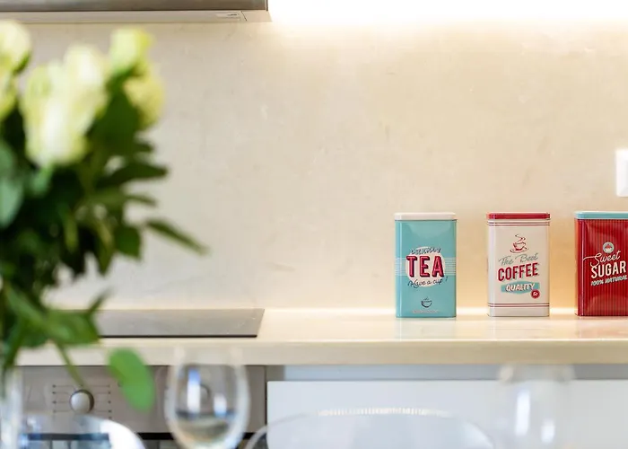 Thalmargia Villas, With Pool, Hot Tub & Ultimate Peace, By Thinkvilla Garazo