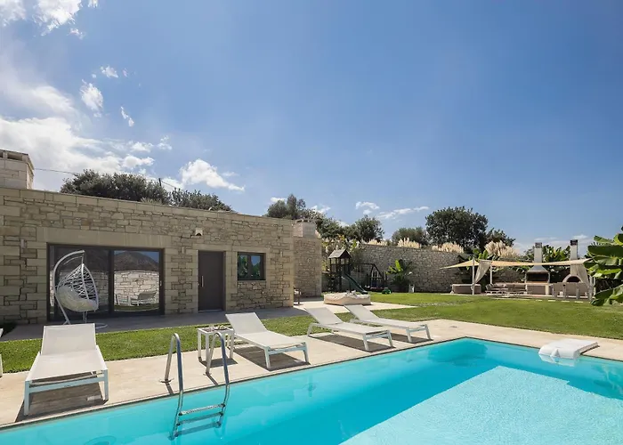 Thalmargia Villas, With Pool, Hot Tub & Ultimate Peace, By Thinkvilla