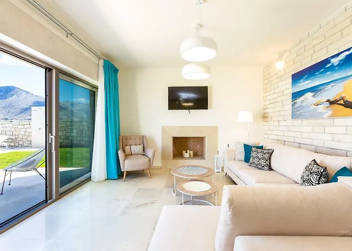 Thalmargia Villas, With Pool, Hot Tub & Ultimate Peace, By Thinkvilla *