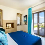 Villa Thalmargia Villas, With Pool, Hot Tub & Ultimate Peace, By Thinkvilla Garazo