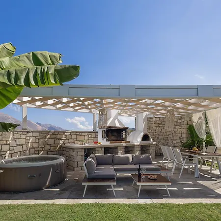 Thalmargia Villas, With Pool, Hot Tub & Ultimate Peace, By Thinkvilla *