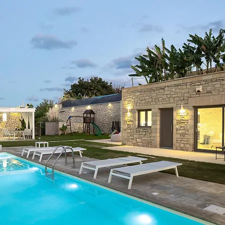 Villa Thalmargia Villas, With Pool, Hot Tub & Ultimate Peace, By Thinkvilla
