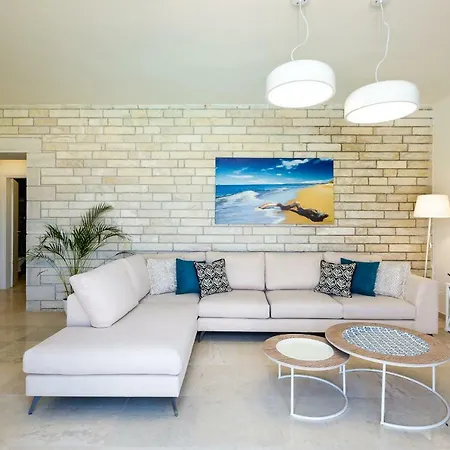 Thalmargia Villas, With Pool, Hot Tub & Ultimate Peace, By Thinkvilla Villa